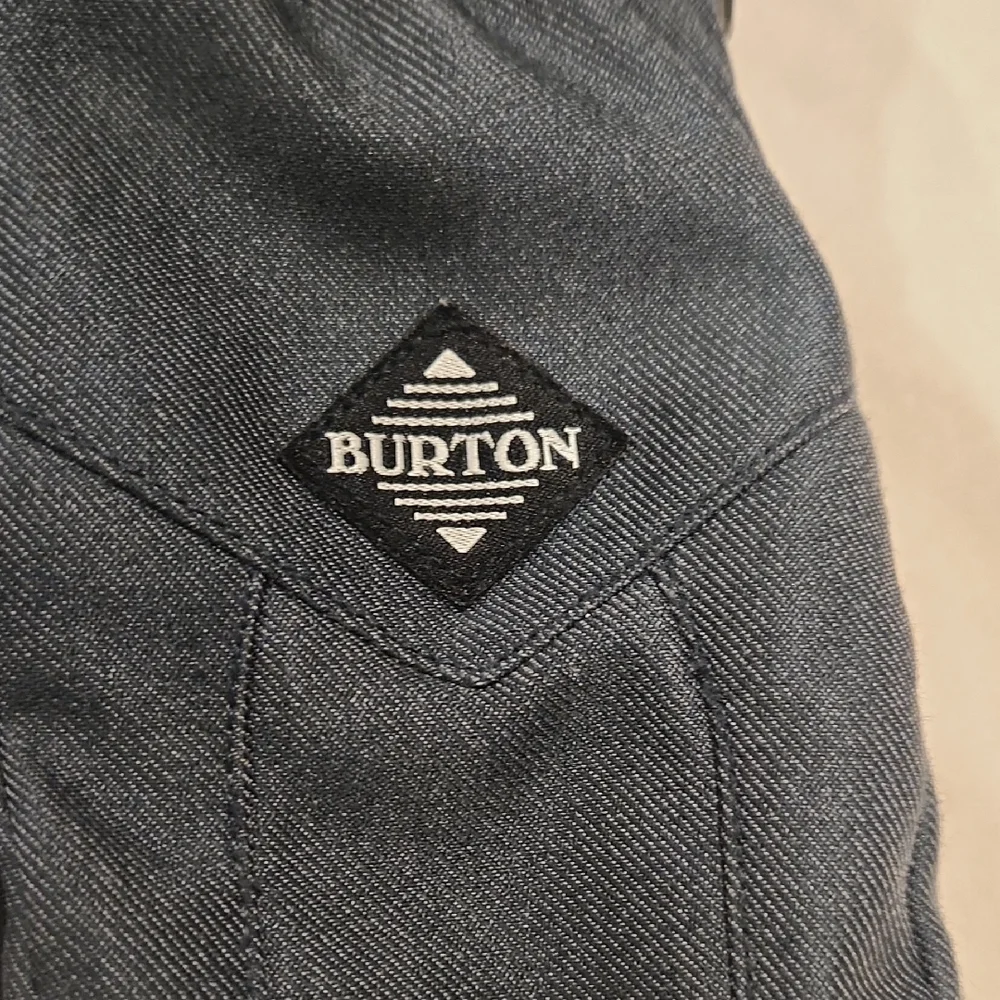 Burton Charcoal Gray Mittens